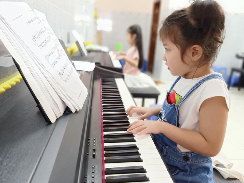 Đàn piano cho bé
